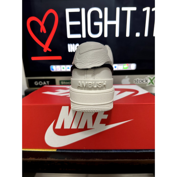 NEW MEN'S SIZE 11.5 Nike Air Force 1 Low SP x AMBUSH Phantom Black DV3464-002 - Picture 4 of 6